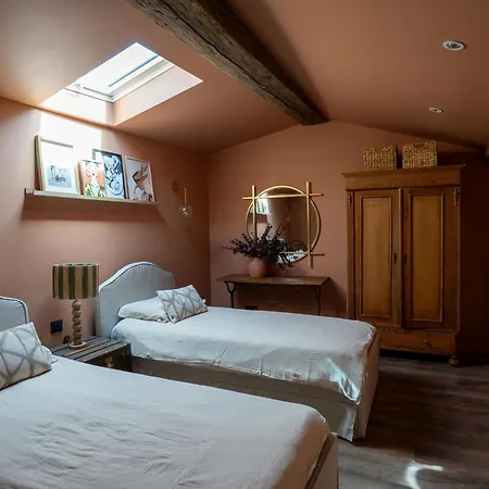 Maison Du Charron - 3 Bedroom With Terrace *