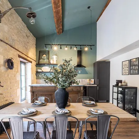 Maison Du Charron - 3 Bedroom With Terrace * Saint-Jean-dʼAngély