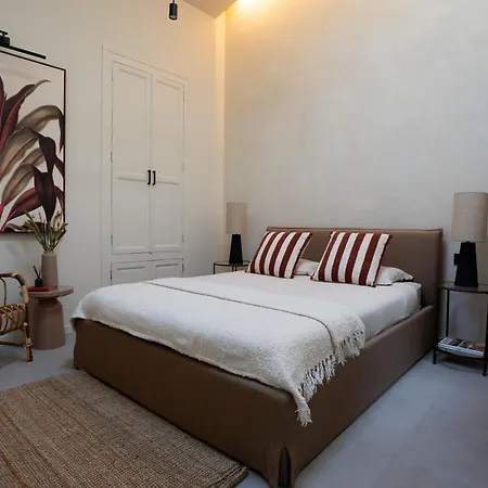 Ferienhaus Maison Du Charron - 3 Bedroom With Terrace Saint-Jean-dʼAngély